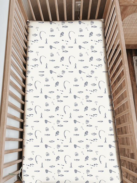 günamüna Crib Sheet -  Fishing