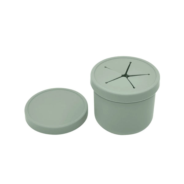 noüka Spill-Proof Snack Cup - Leaf
