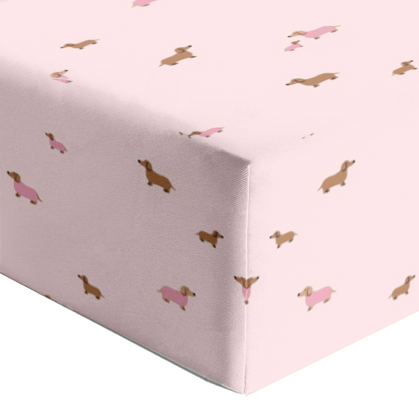 günamüna Crib Sheet - Girl Dog